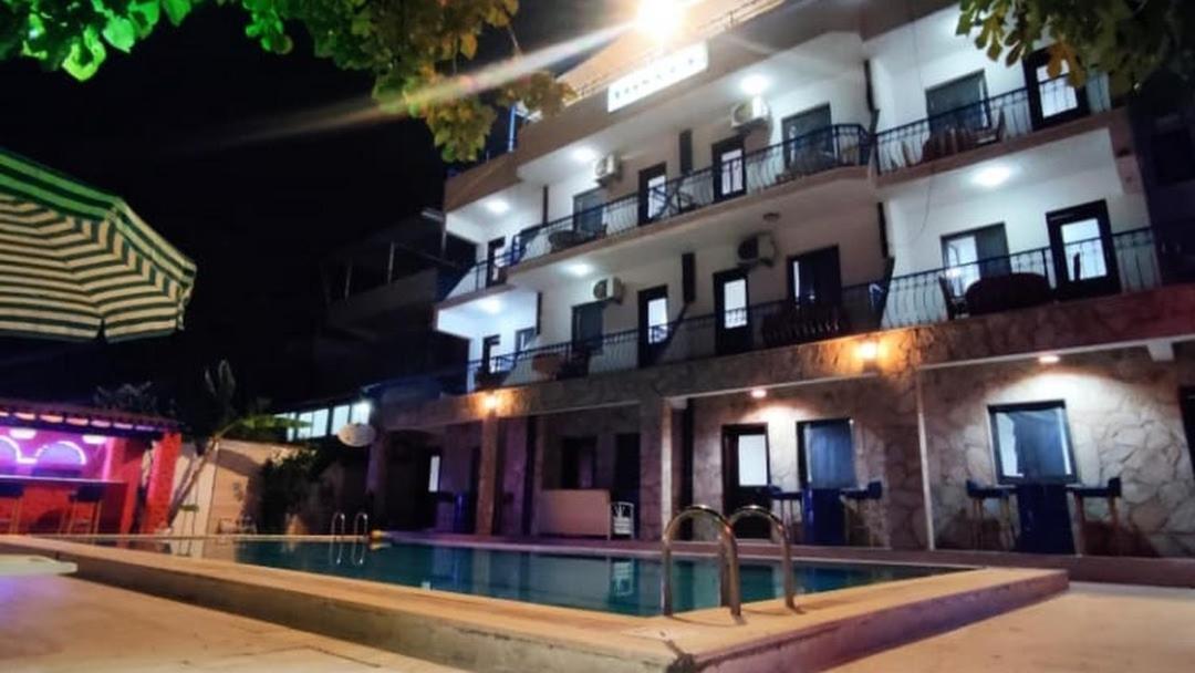 Ada Blue Star Apart Otel Aydin Bagian luar foto