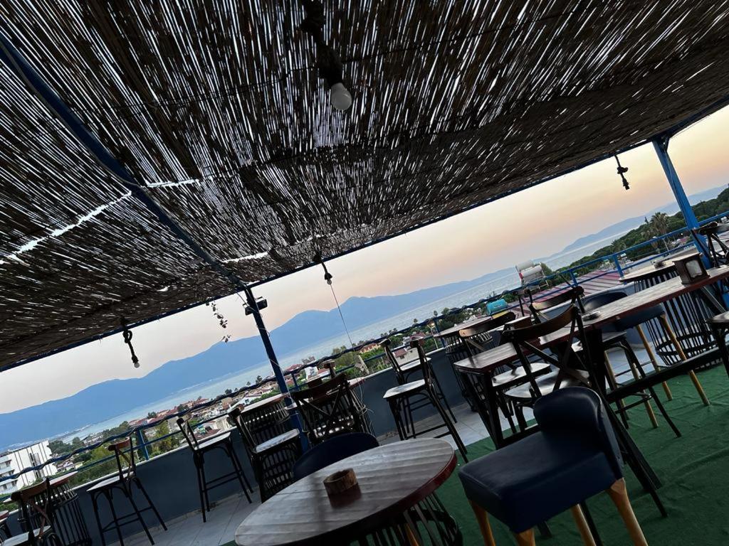 Ada Blue Star Apart Otel Aydin Bagian luar foto